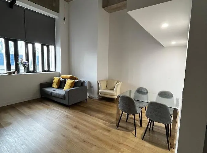 Metro Lofts By Pretty Living